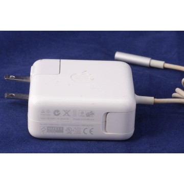 Apple 45W Magsafe Power...