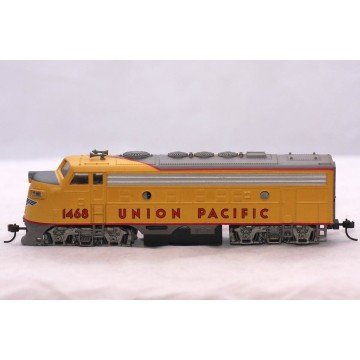 Photo 3 of Bachmann HO Scale Union Pacific EMD F9 Diesel -1468 Powered locomotive