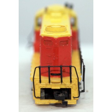 Photo 5 of Mantua/Tyco HO Scale Chattanooga EMD GP20 -5628 powered locomotive for parts