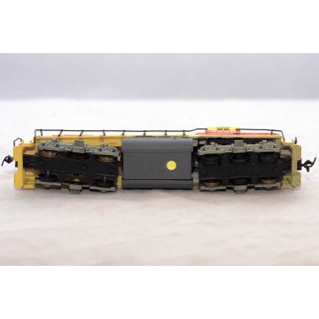 Photo 7 of Mantua/Tyco HO Scale Chattanooga EMD GP20 -5628 powered locomotive for parts