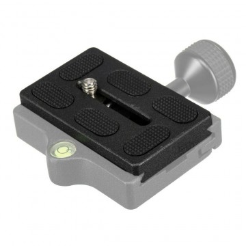 Photo 2 of Giottos MH667Q Quick Release Plate for MH667 & MH5002