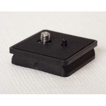 Photo 2 of Ambico V0553 Fluid Head Tripod Quick Release Plate